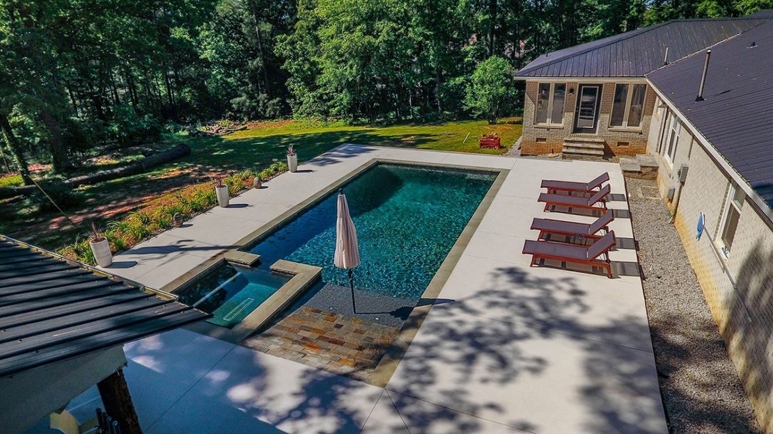 Flagstone Coping Beach Entry Pool The Clearwater Pool Company